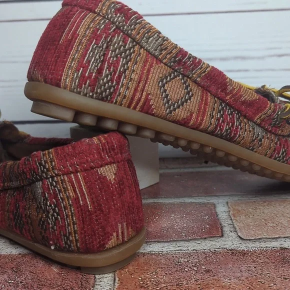Minnetonka Baja Tapestry Southwestern‎ Boho Slip On Loafer Moccasin Women's 6.5 - Picture 5 of 16